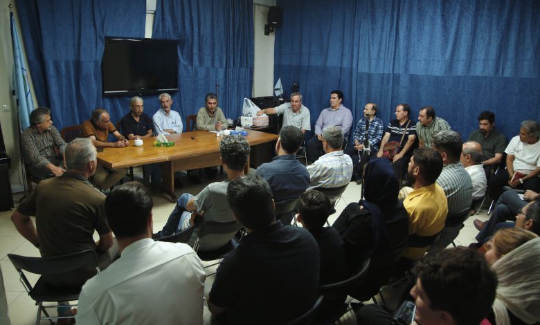 اخبار: طرح مشکلات صنفی سازندگان ساز در خانه موسیقی ایران